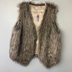 Promisa NWT Fur Vest